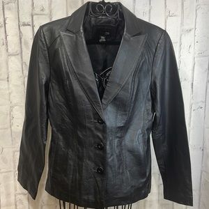 East 5th Black Leather Jacket 3-Button Front Closure Tailored Cut Fully Lined